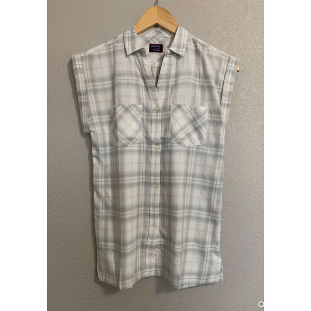 UNTUCKit Villefranchie Plaid Button Front Top Size 0 White Gray Cotton TENCEL - Picture 2 of 8